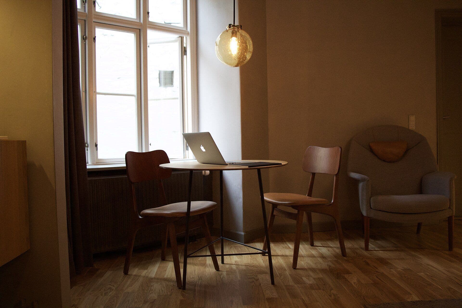 Alojamiento ideal y coworking en destino